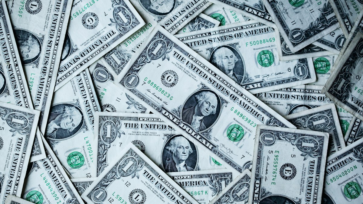Currency Risk in International Trade: How to Manage FX Exposure
